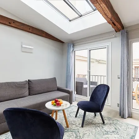 St Germain Des Pres With Balcony *